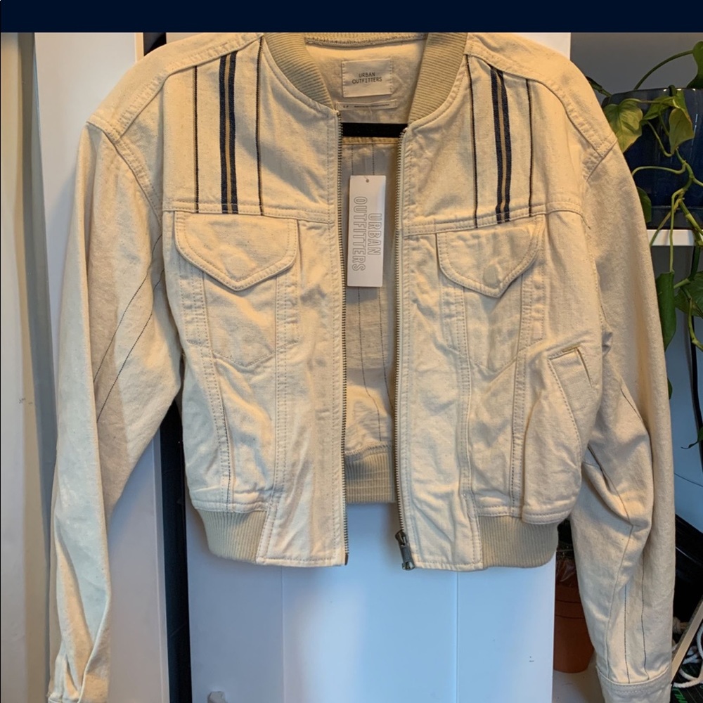 Bomber jacket